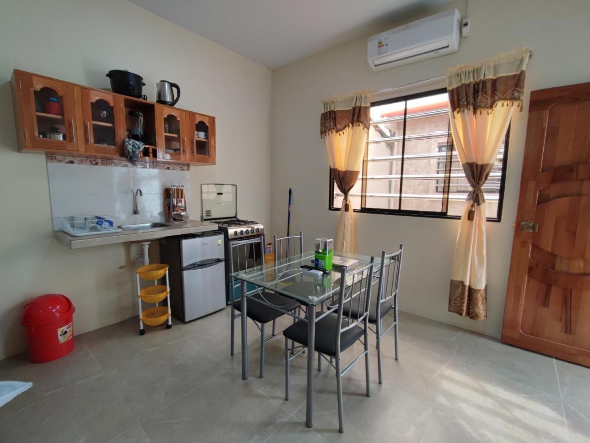 Heliconia Apartments Икитос Экстерьер фото